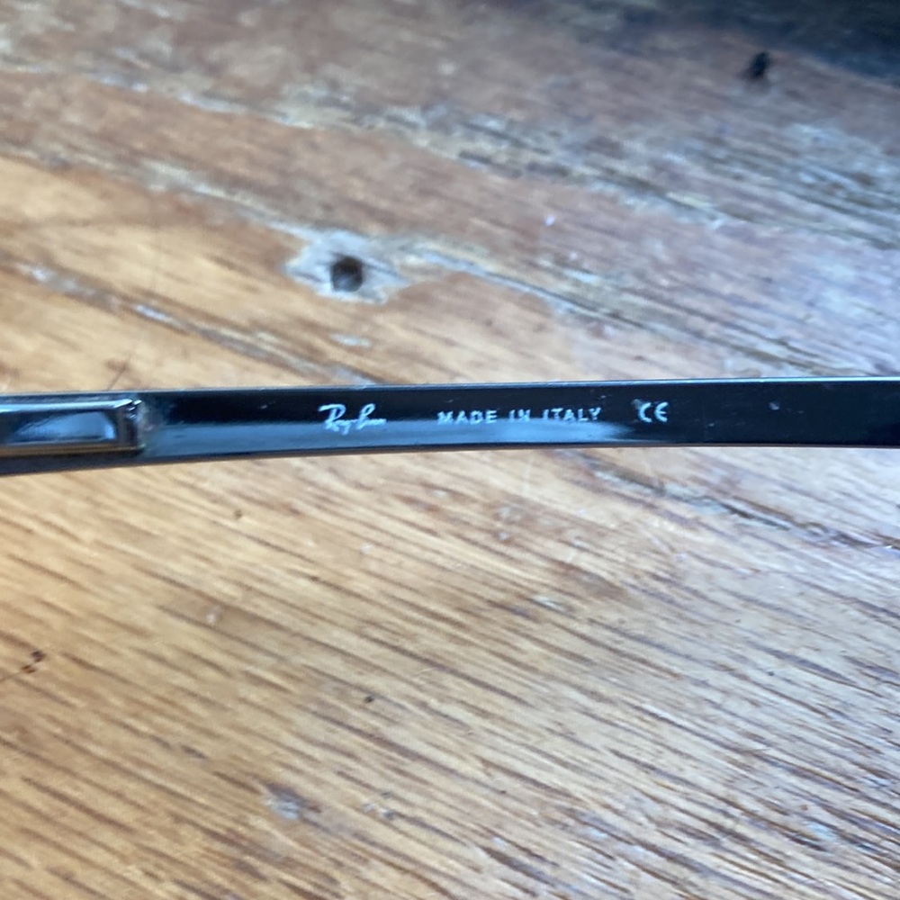 Ray-Bans - Picture 2 of 6